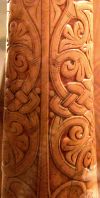 Queen Mary pillar art